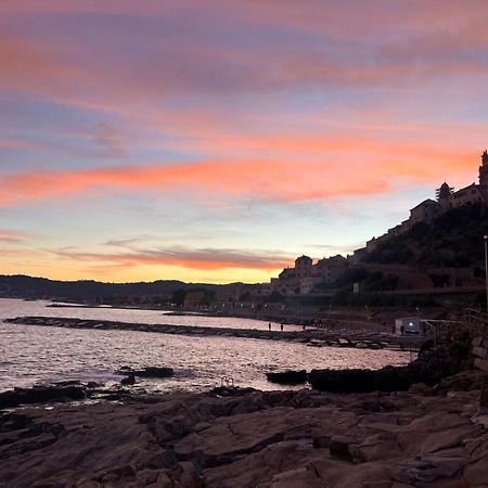 Appartamento Romantico Con Piscina Cervo Dış mekan fotoğraf